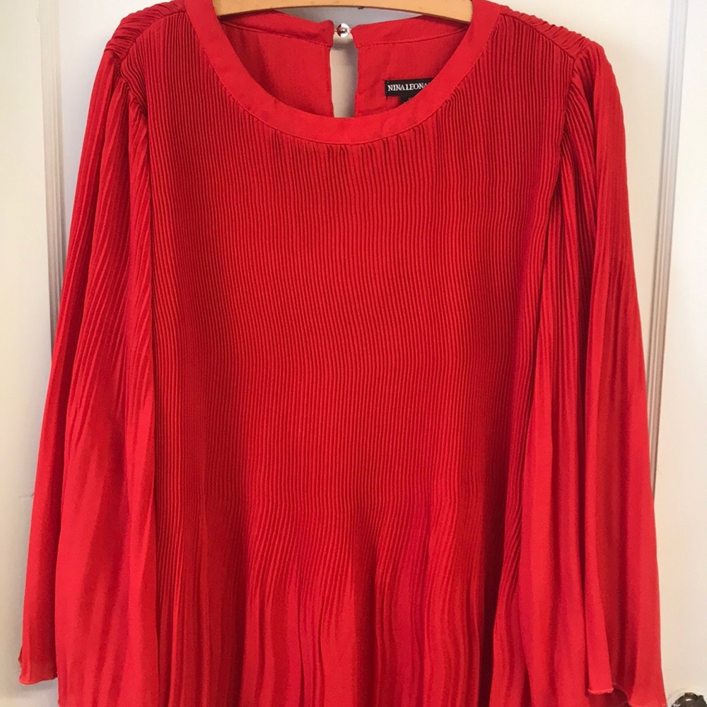 💃🏻 Gorgeous and Fun pleated XL red dress! 💃🏻